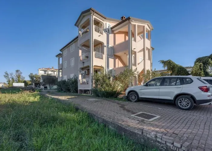Matej Tar - One Bedroom With Balcony Διαμέρισμα