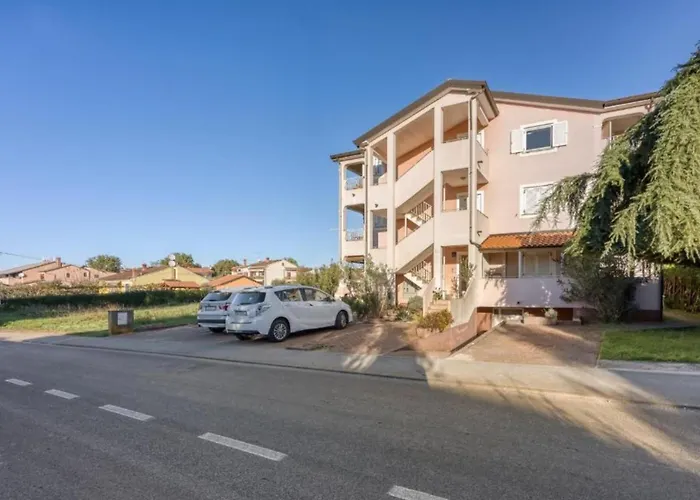 Διαμέρισμα Matej Tar - One Bedroom With Balcony